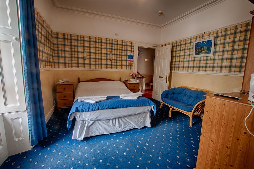Harbour Heights B&B Portrush Habitación foto