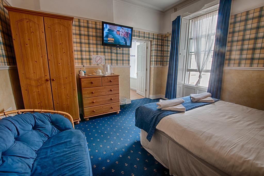 Harbour Heights B&B Portrush Habitación foto