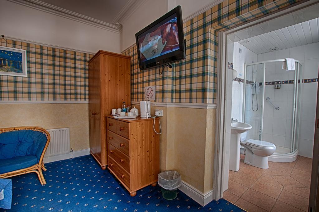 Harbour Heights B&B Portrush Habitación foto