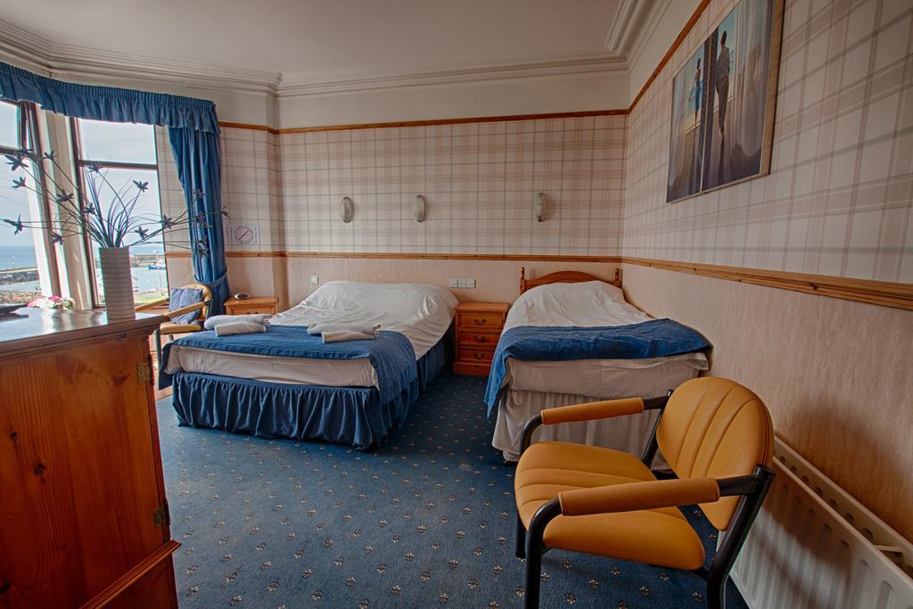 Harbour Heights B&B Portrush Habitación foto